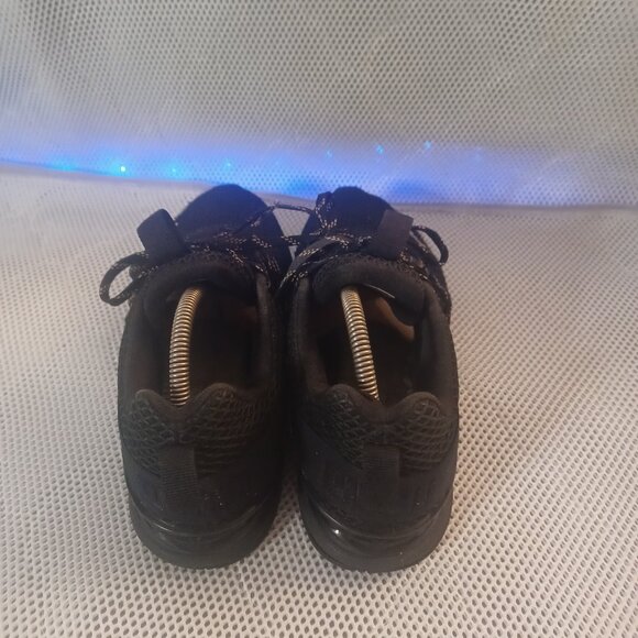 Puma Men's Low-Cut Axelion Spark Athletic Sneakers 193481-03 Black/Gold Size 8 - Picture 3 of 11